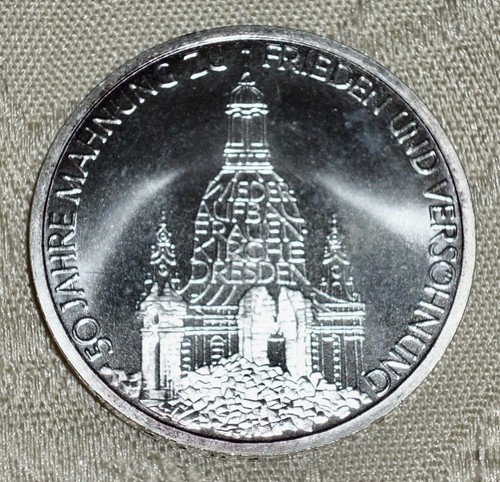 Wiederaufbau der frauenkirche - wiederaufbau,